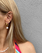 Load image into Gallery viewer, ASTRID EARRINGS
